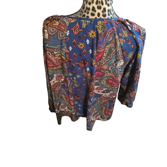 Figueroa And Flower Patterned Ruffled 3/4 Sleeve Blouse - Picture 2 of 4